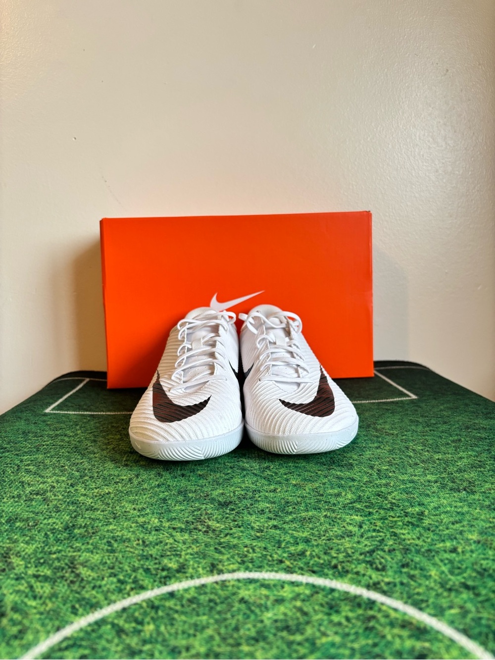 Nike White Indoor Cleats | Nike Mercurial Vapor 15